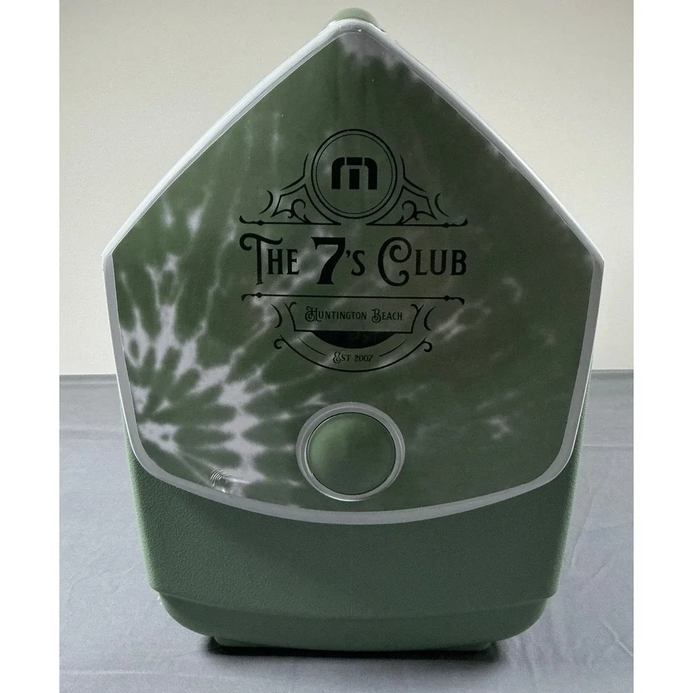 Igloo TravisMathew The 7s Club Playmate Elite Cooler Green Tie Dye 16 Qt